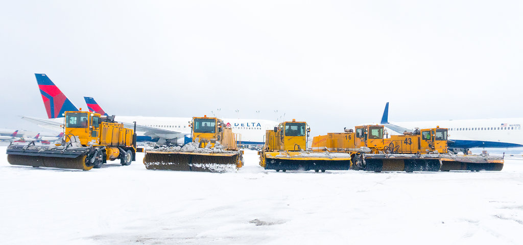 AvSnow - Airport Snow Removal
